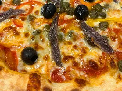 pizza siciliana anchois câpres